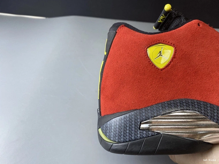 654459-670 Jordan “Ferrari” Air  14 0112